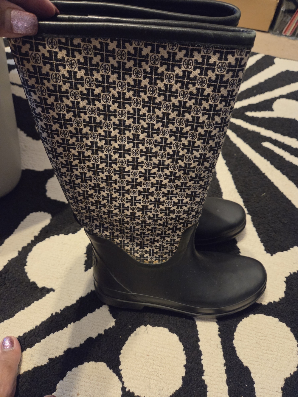 Tory Burch Women's Black and Cream Patterned Rain Boots